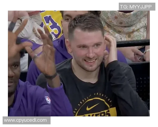 詹姆斯缺阵!东契奇38+三双独木难支,湖人惨败马刺暴露致命短板 詹姆斯缺阵!东契奇38+三双独木难支,湖人惨败马刺暴露致命短板