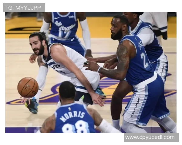 双状元宿敌初显！文班29+11率队双杀独行侠，弗拉格空砍32+6